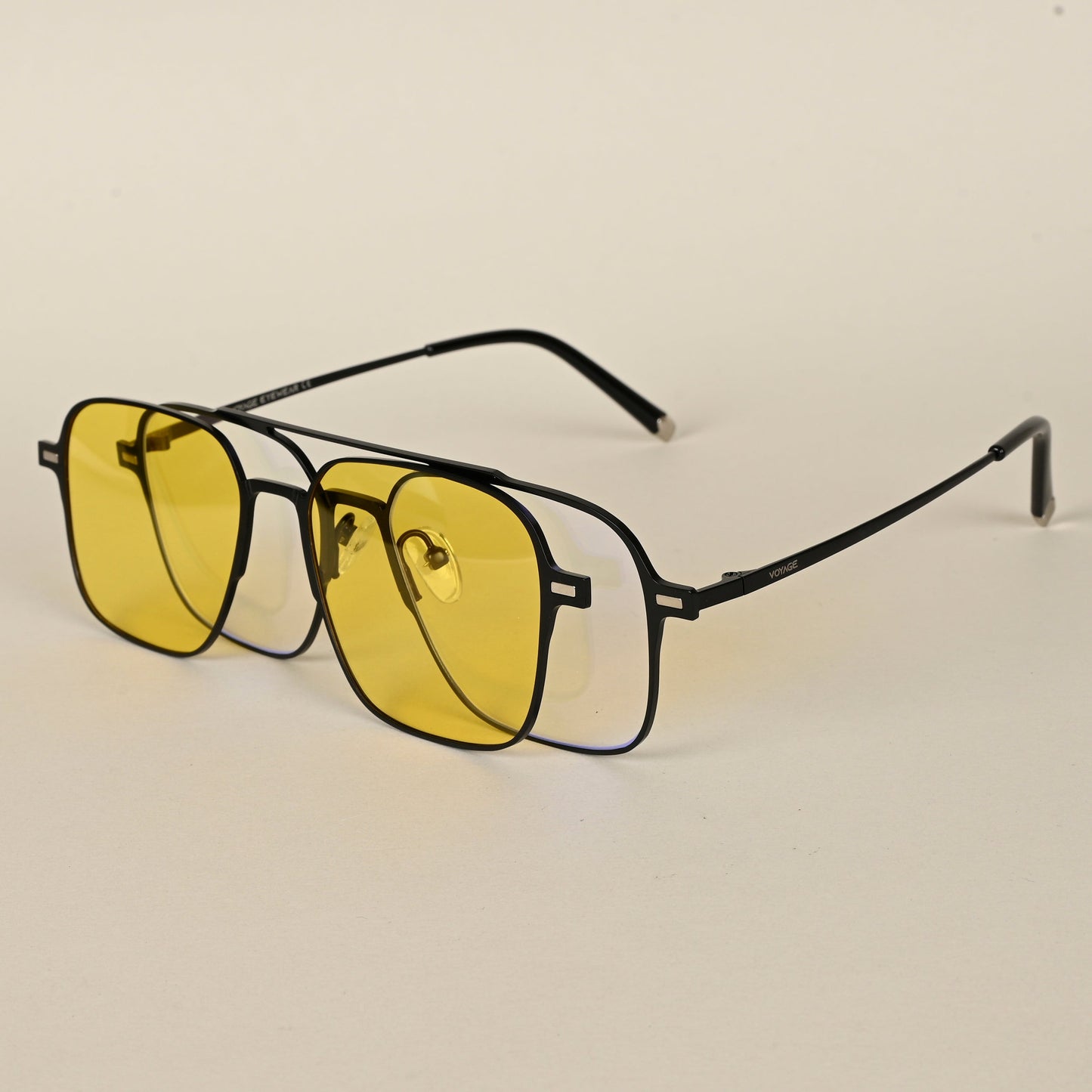 PMG 4656 - Clip-On Sunglasses