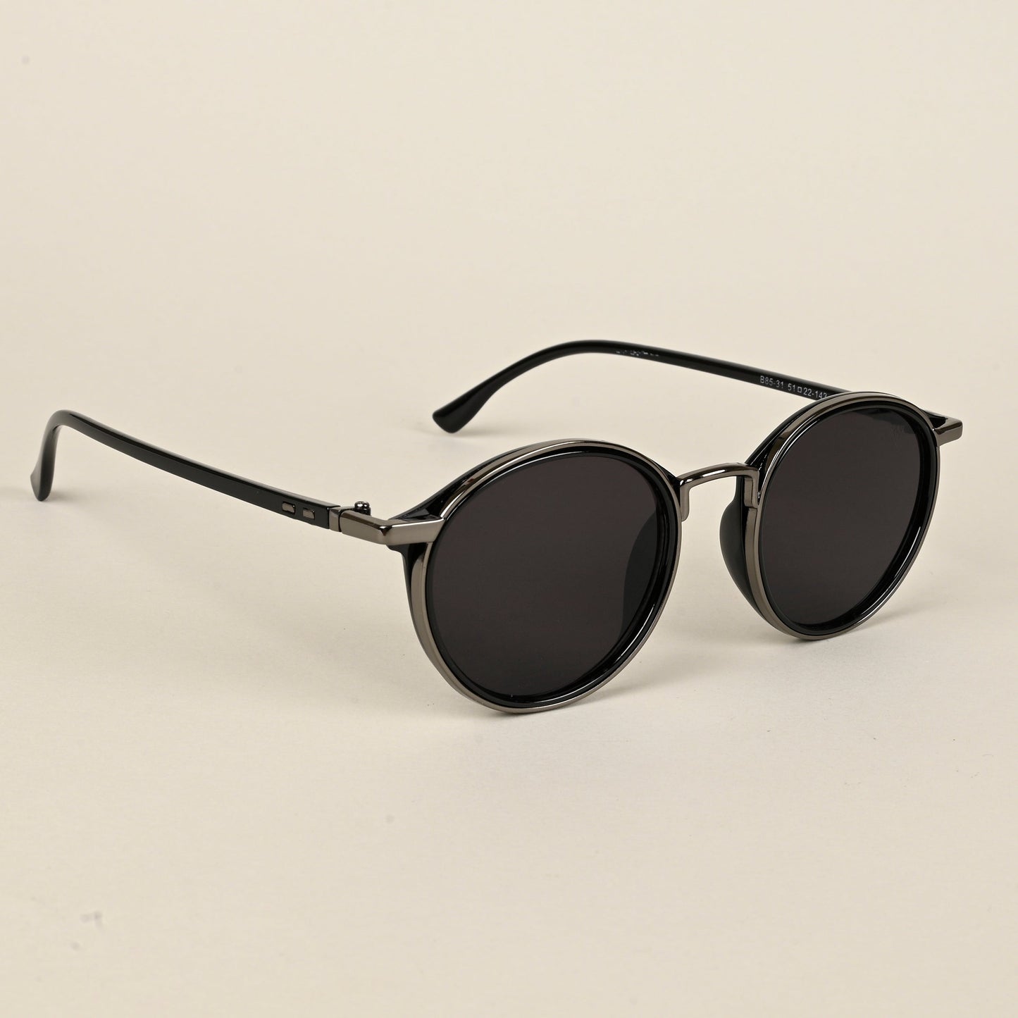 MG 5207 - Sunglasses