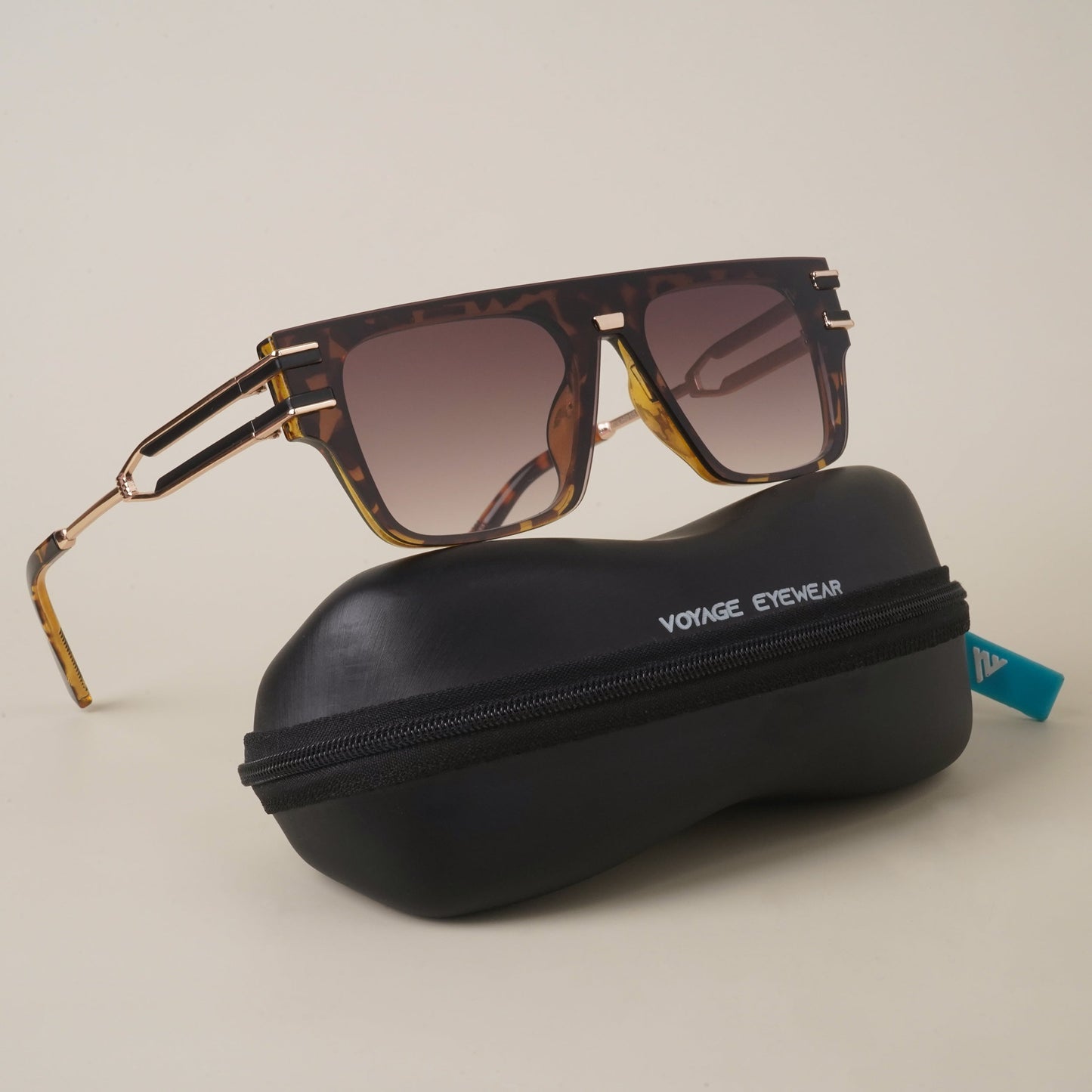 MG 3715 - Sunglasses